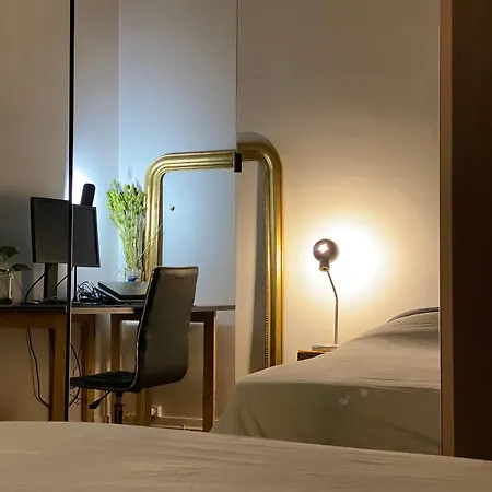 Causy Bedroom * Paris