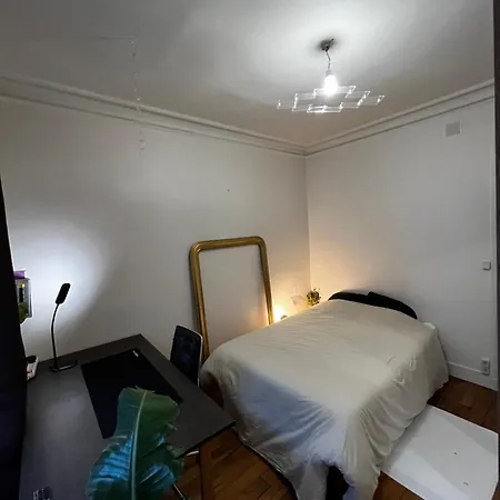 Homestay Causy Bedroom *