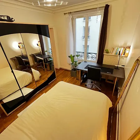Causy Bedroom Paris